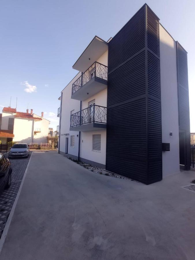 Apartment Punda Каштела Экстерьер фото